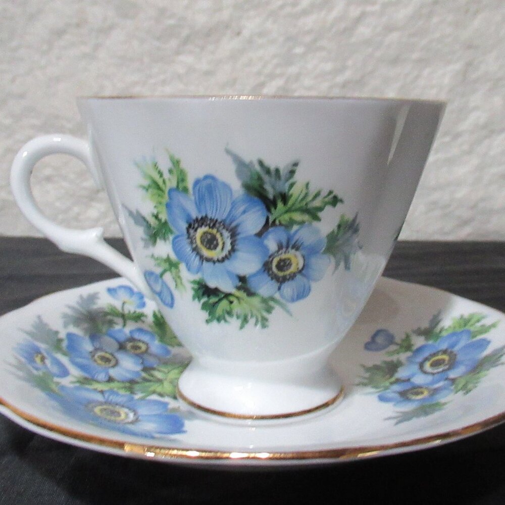 Vintage Clarence Bone China Tea Cup and Saucer Blue Flowers